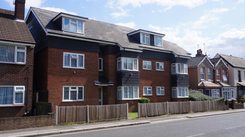 Forsyth House, Byron Road, Harrow Weald, HA3 │ Statutory lease