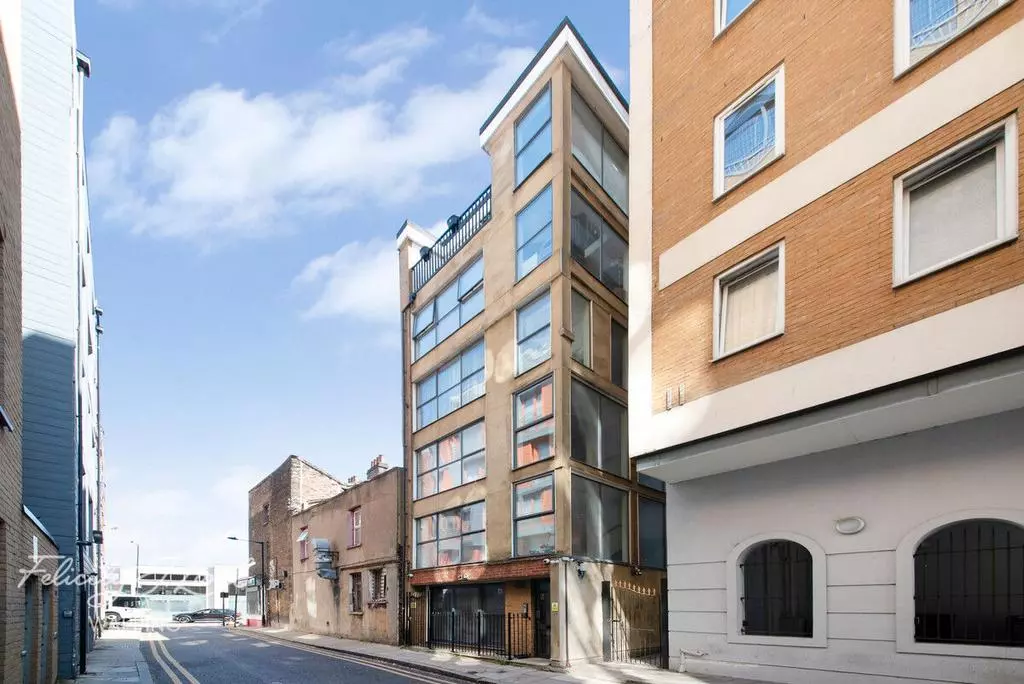 Lease extension case study for a flat on Boulcott Street, Whitechapel E1