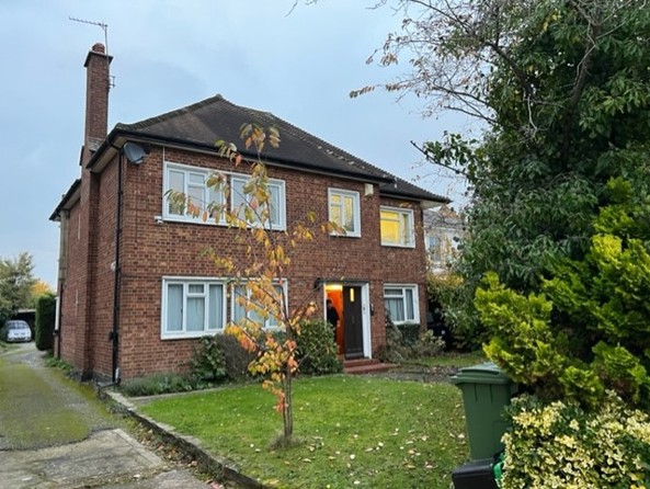 Lease extension case study for a flat on Park Road, Bromley BR1